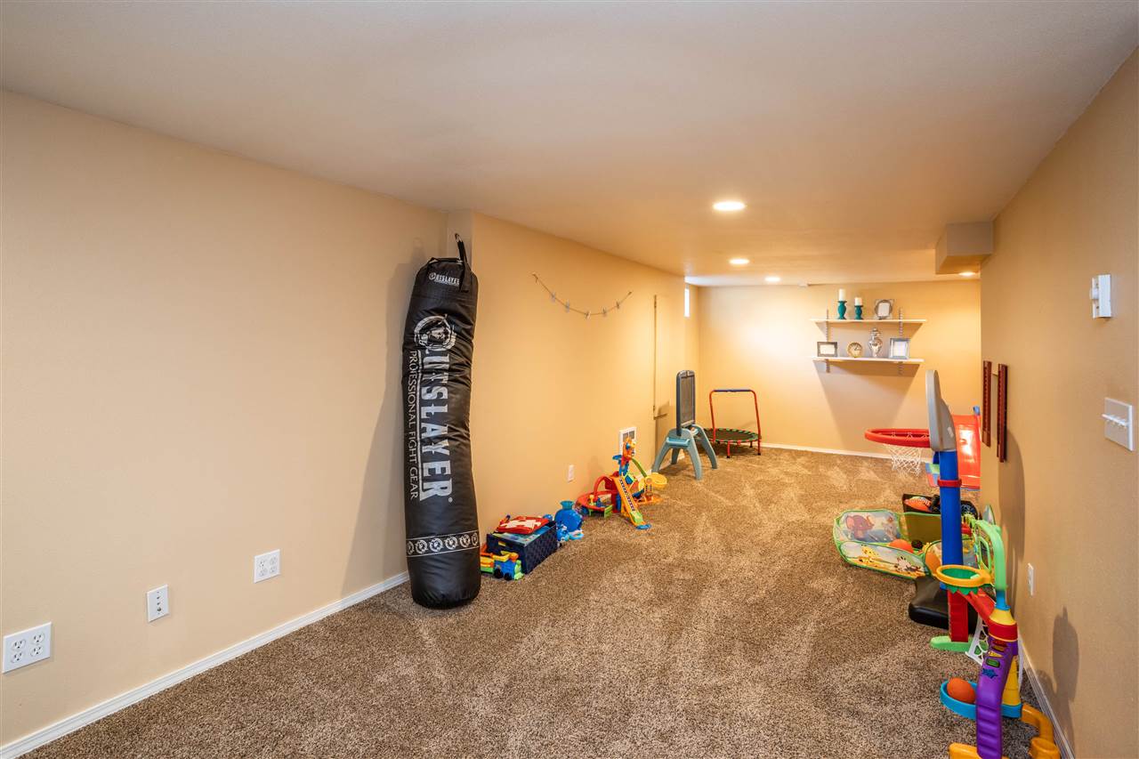1418 North Woodruff Road Spokane Valley, WA 99206 - Photo 19 of 32