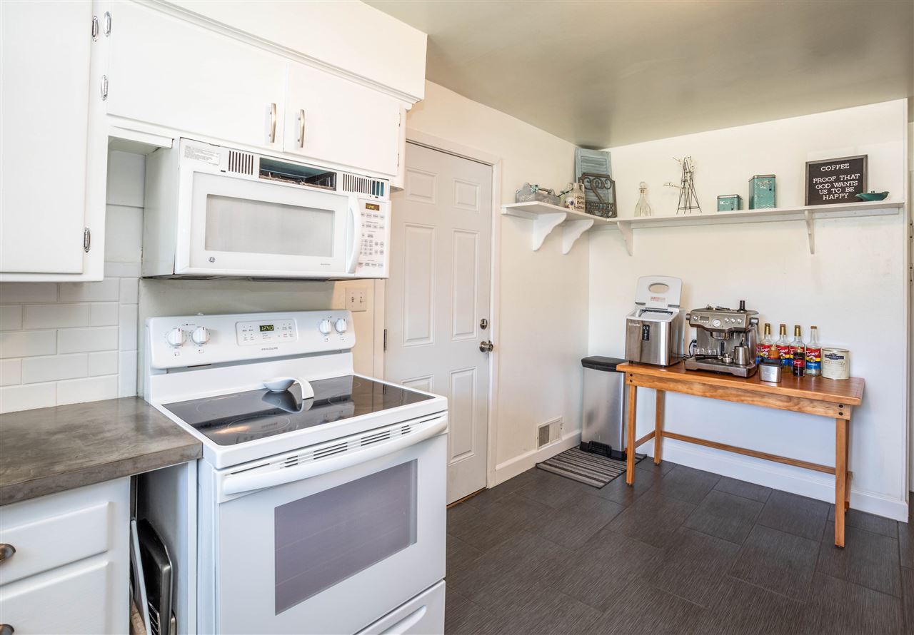 1418 North Woodruff Road Spokane Valley, WA 99206 - Photo 9 of 32
