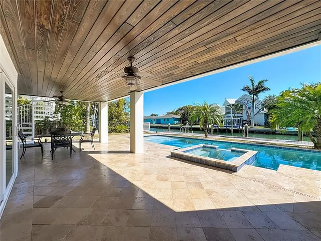 $5,795,000 | 529 77th Street, Holmes Beach, FL 34217