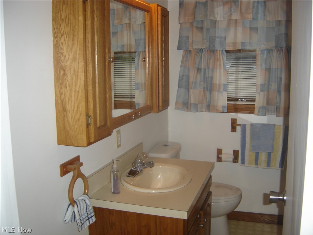 1379 Steese Road Uniontown, OH 44685 - Photo 15 of 22 Gallery Image 15