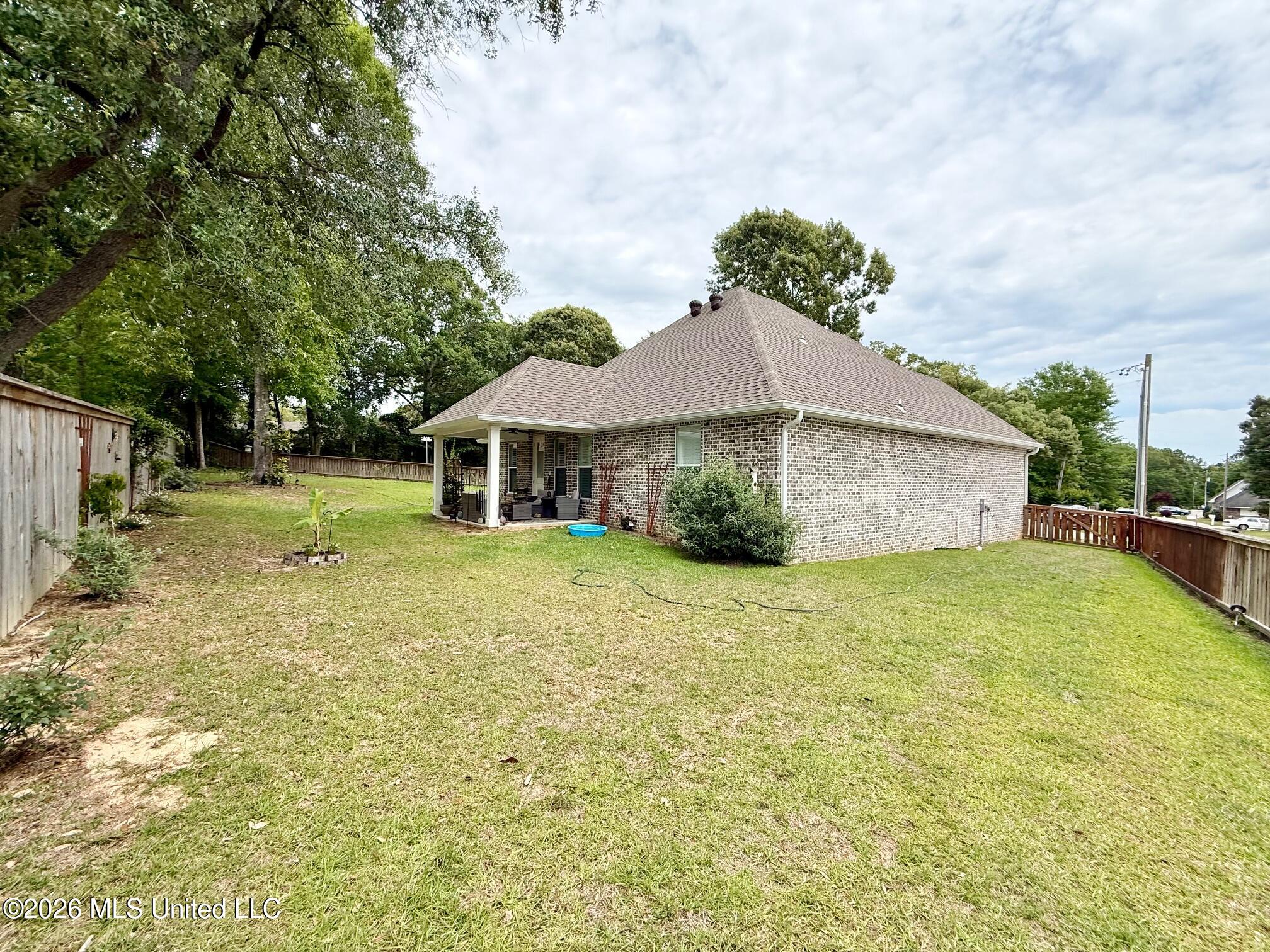 886 Maili Place Diamondhead, MS 39525 - Photo 27 of 27 886 20