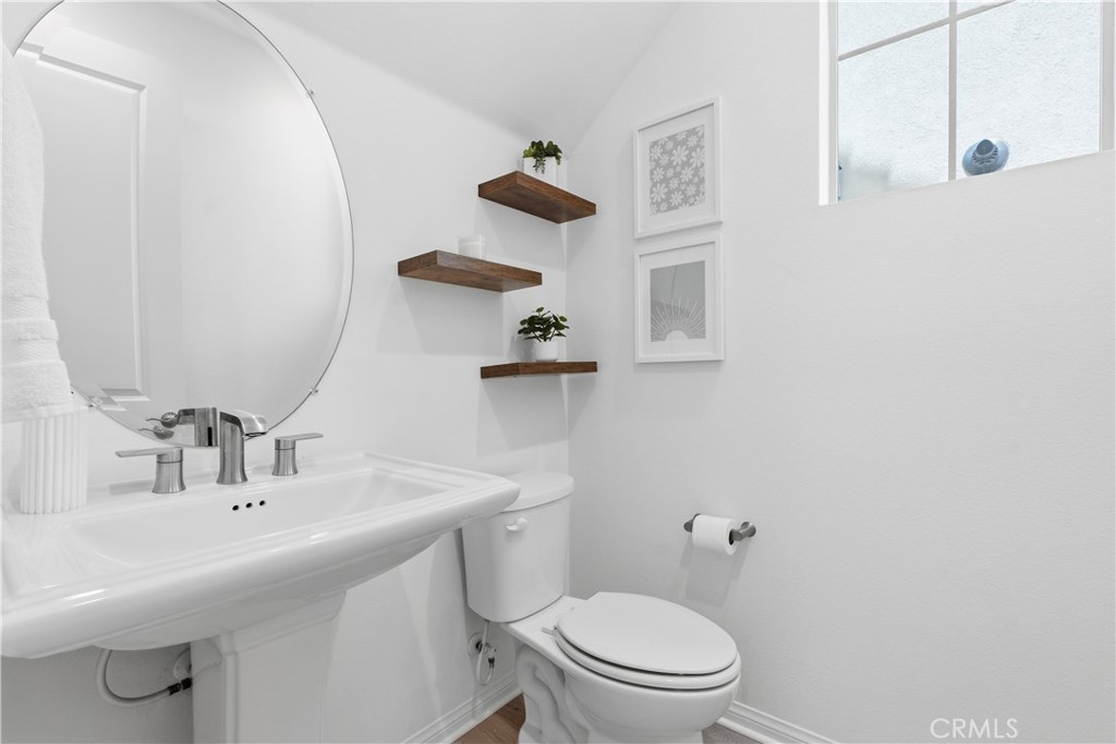 3482 Ivy Way Rancho Mission Viejo, CA 92694 - Photo 12 of 54 Half Bathroom