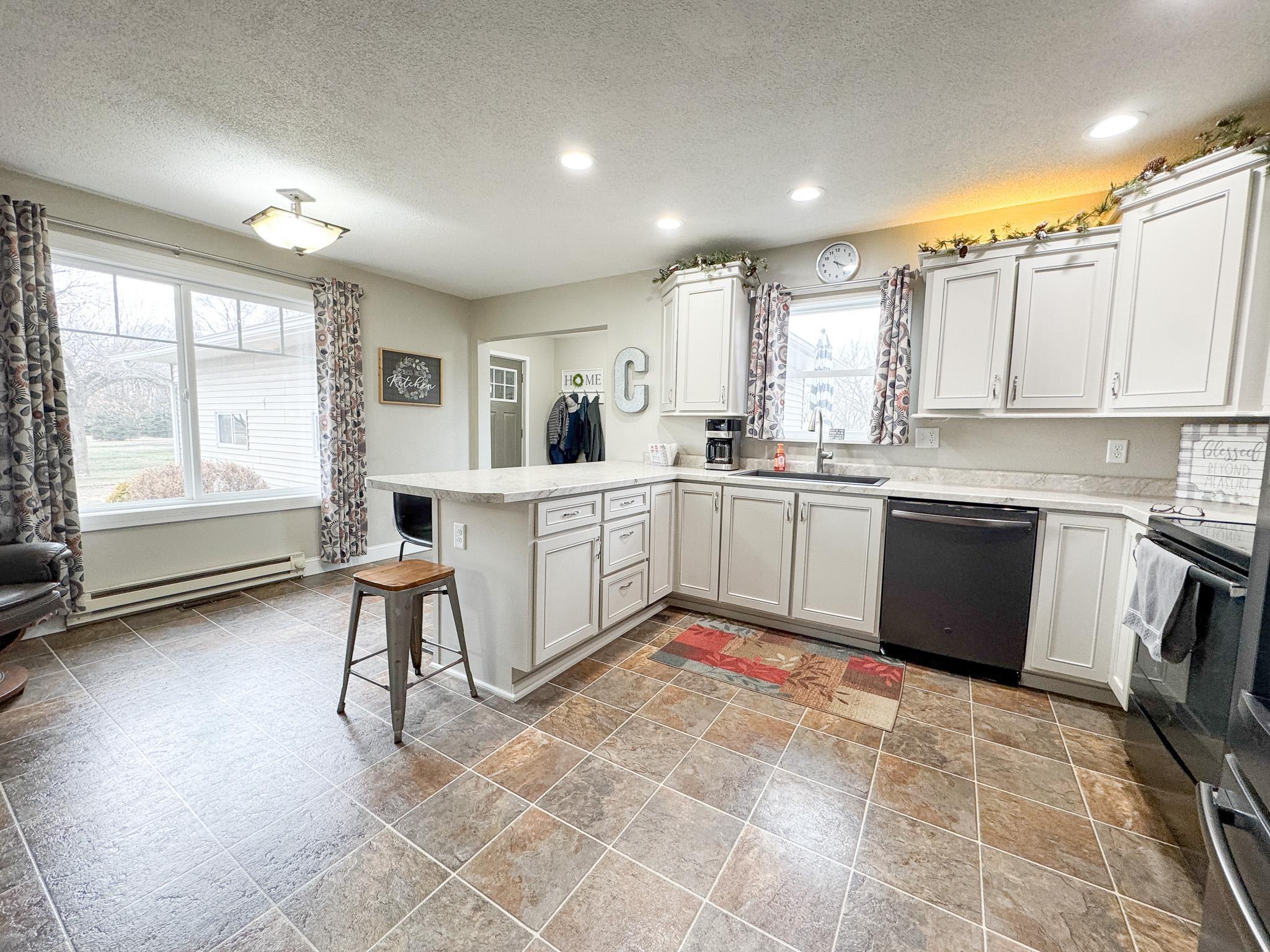 15304 County Road 11 Herman, MN 56248 - Photo 11 of 92