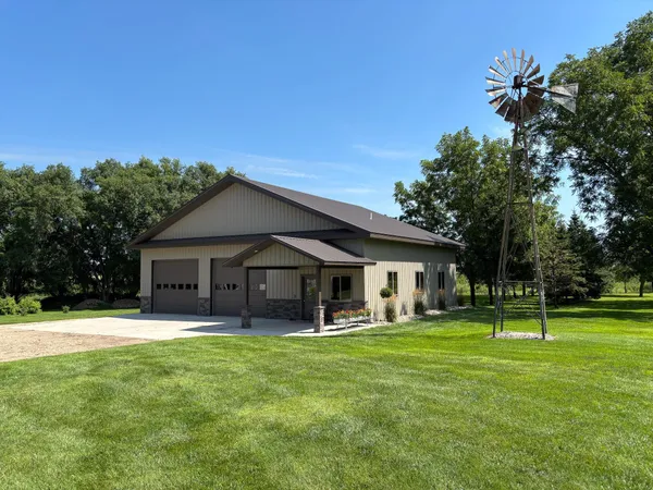 $469,900 | 15304 County Road 11, Herman, MN 56248