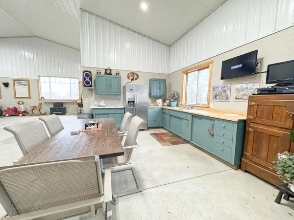 $469,900 | 15304 County Road 11, Herman, MN 56248