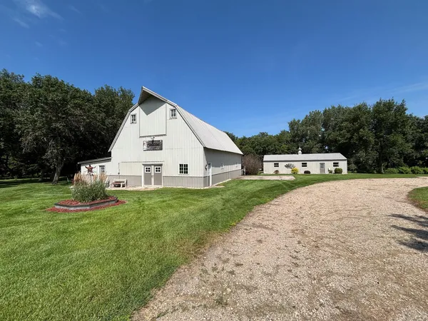 $469,900 | 15304 County Road 11, Herman, MN 56248