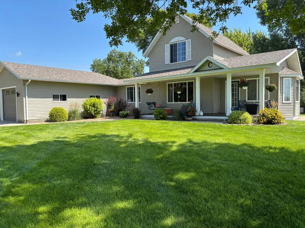 $469,900 | 15304 County Road 11, Herman, MN 56248