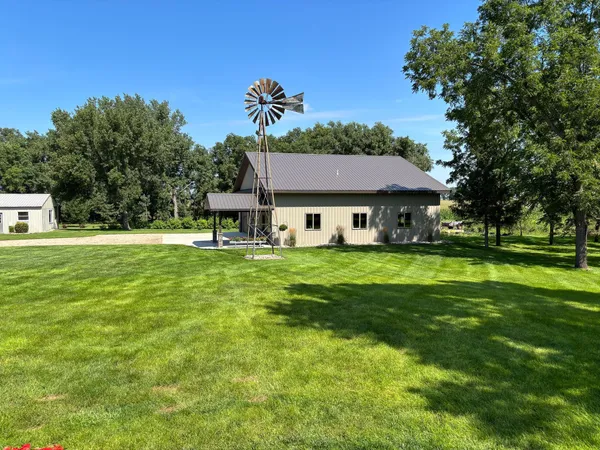 $469,900 | 15304 County Road 11, Herman, MN 56248