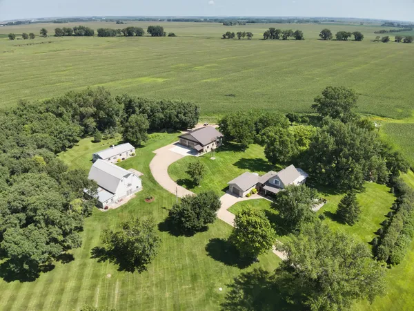$469,900 | 15304 County Road 11, Herman, MN 56248