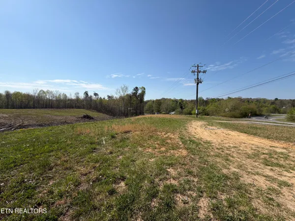 $175,000 | 532 White Oak Road, Jamestown, TN 38556