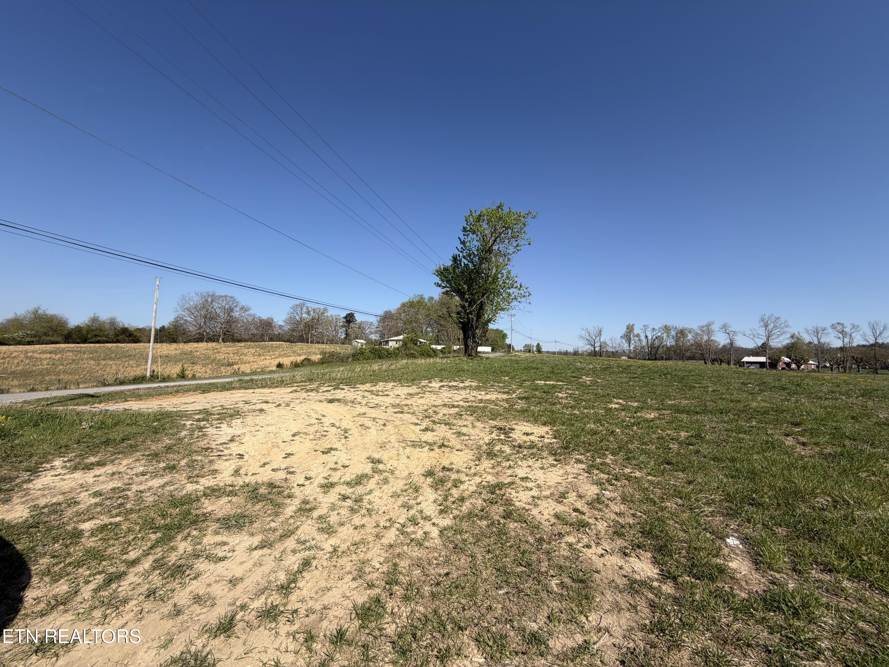 532 White Oak Road Jamestown, TN 38556 - Photo 4 of 4 IMG_0059