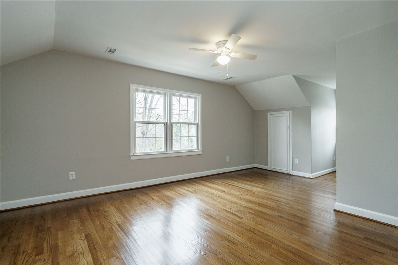 100 East Whitaker Mill Road Raleigh, NC 27608 - Photo 20 of 25 Photo 20