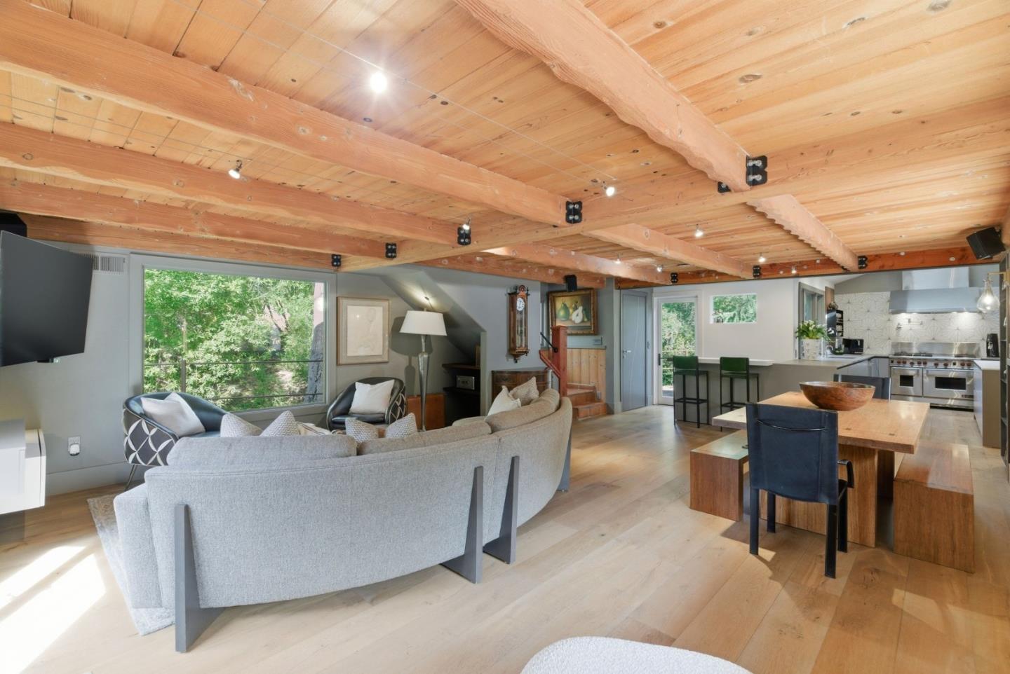 13651 Pierce Road Saratoga, CA 95070 - Photo 19 of 53