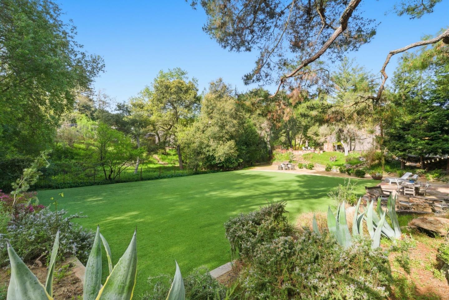 13651 Pierce Road Saratoga, CA 95070 - Photo 3 of 53