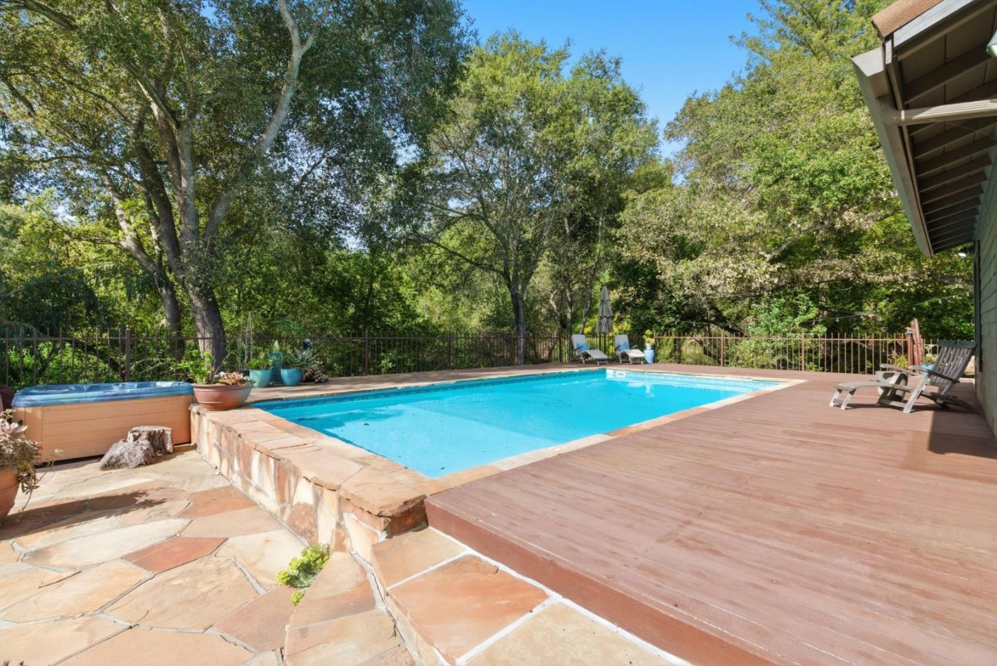 13651 Pierce Road Saratoga, CA 95070 - Photo 32 of 53