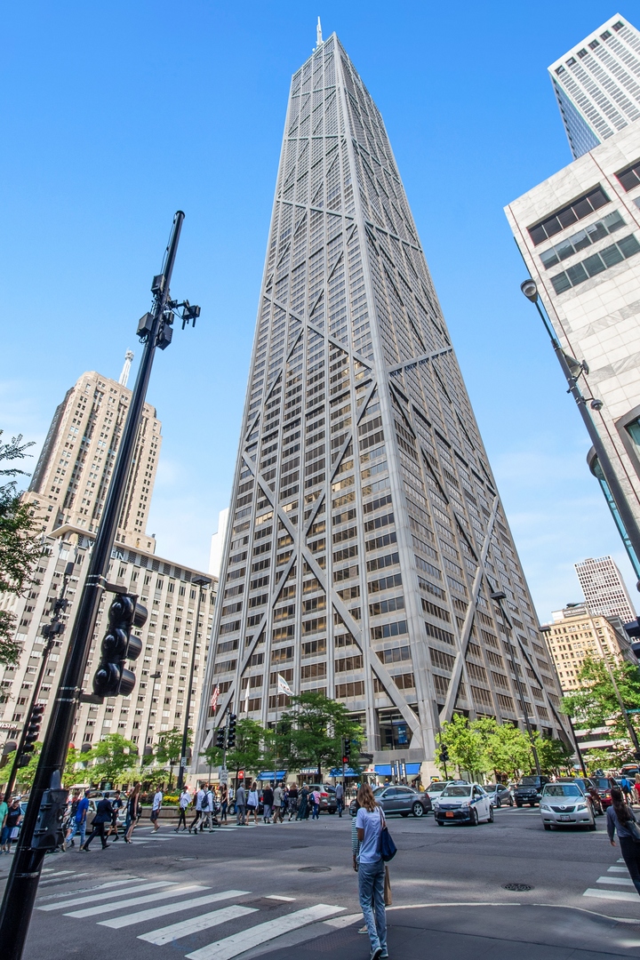 175 East Delaware Place, Unit 6107 Chicago, IL 60611 - Photo 1 of 18