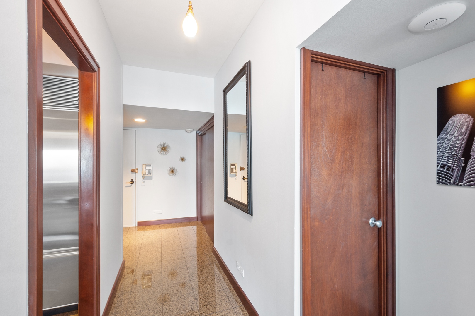175 East Delaware Place, Unit 6107 Chicago, IL 60611 - Photo 2 of 18