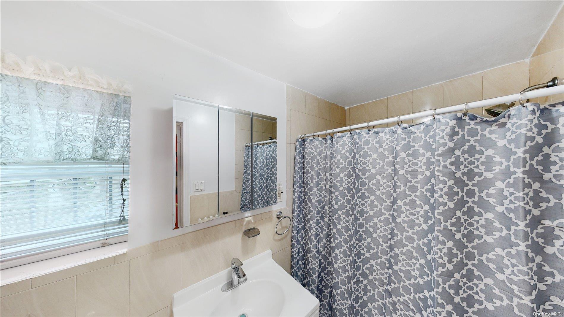 104-49 46th Avenue Queens, NY 11368 - Photo 13 of 17