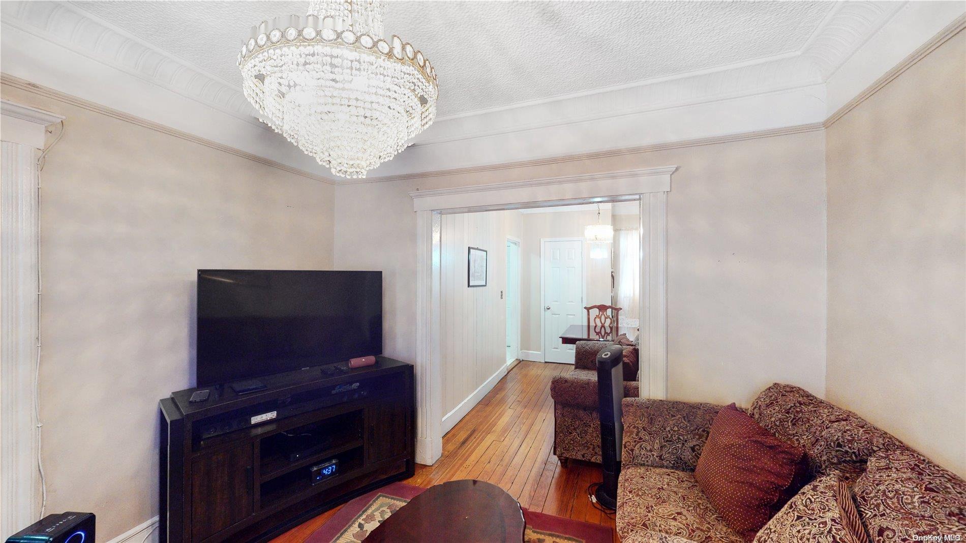 104-49 46th Avenue Queens, NY 11368 - Photo 3 of 17