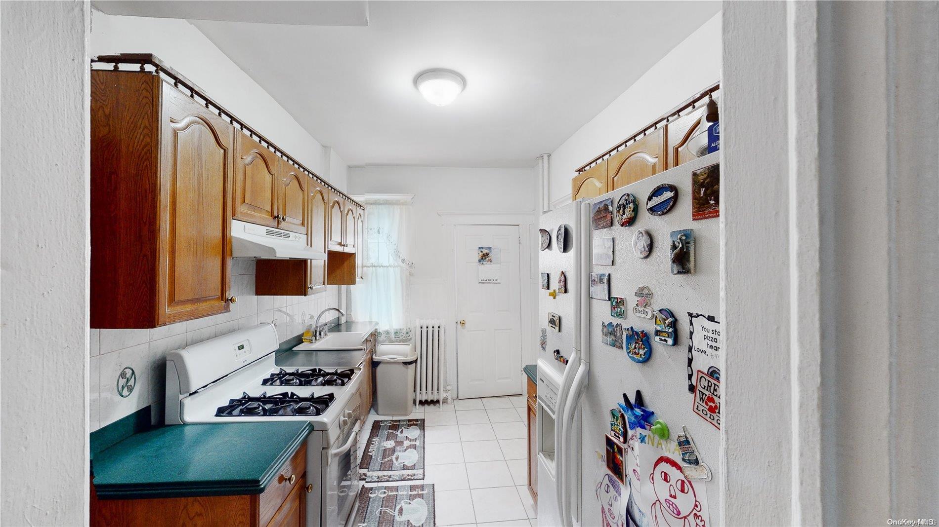 104-49 46th Avenue Queens, NY 11368 - Photo 6 of 17