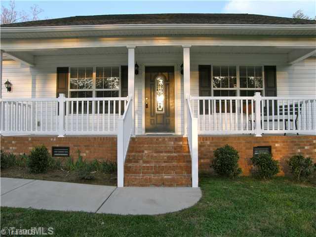 3038 Hoover Hill Road Trinity, NC 27370 - Photo 3 of 12 Exterior Front.