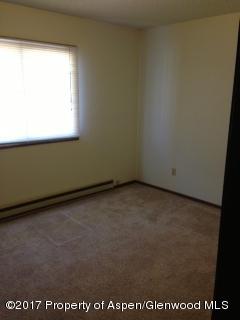 992 Wamsley Way Rifle, CO 81650 - Photo 9 of 10 an empty room with a window