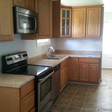 1611 Greate Road Gloucester Point, VA 23062 - Photo 6 of 7