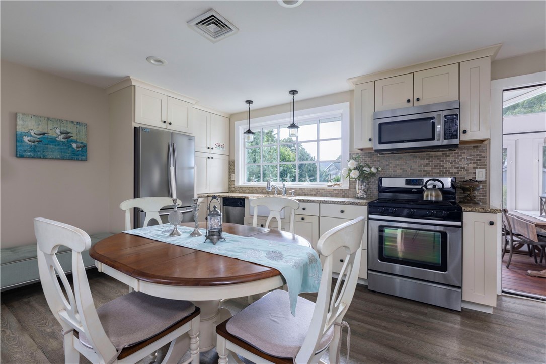 73 Upper Highland Road Charlestown, RI 02813 - Photo 6 of 43