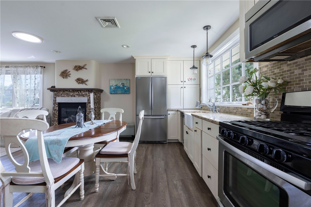 73 Upper Highland Road Charlestown, RI 02813 - Photo 7 of 43