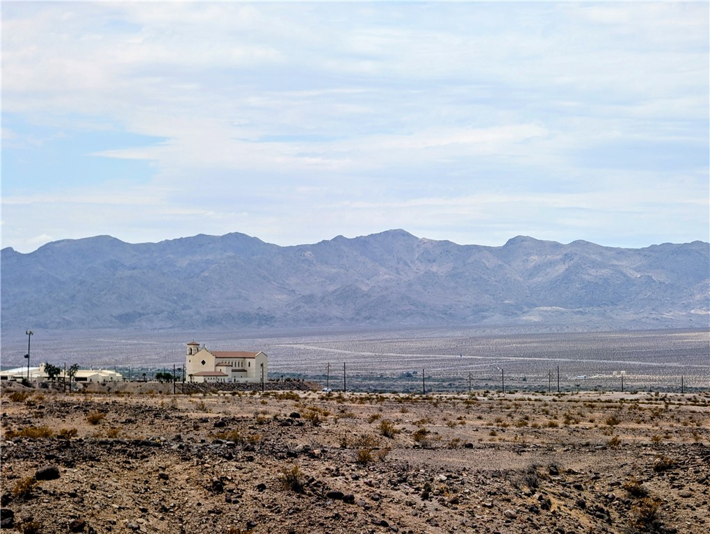 2000 Ramar Road, Unit 280 Bullhead City, AZ 86442 - Photo 12 of 63 a view of an ocean