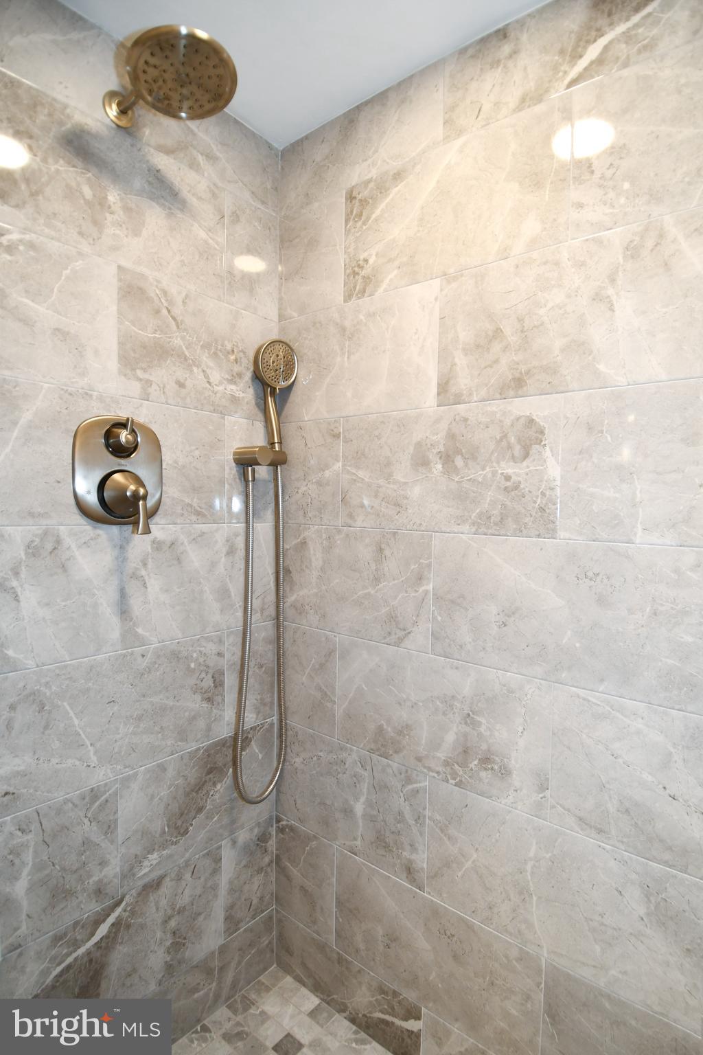 1250 South Washington Street, Unit 816 Alexandria, VA 22314 - Photo 25 of 58