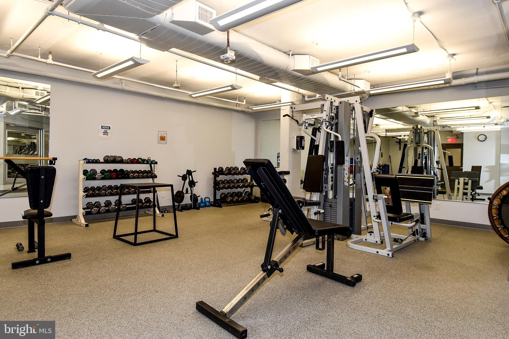 1250 South Washington Street, Unit 816 Alexandria, VA 22314 - Photo 50 of 58