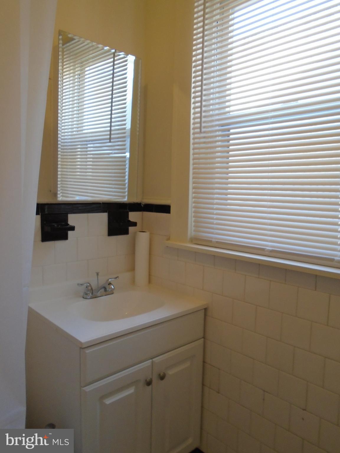 6316 Frederick Road, Unit 2 Baltimore, MD 21228 - Photo 8 of 8