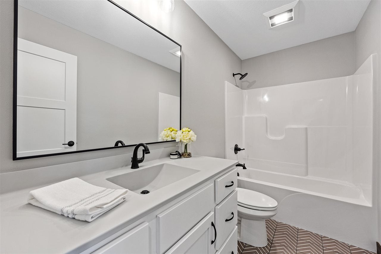 710 Pointer Circle Center Point, IA 52213 - Photo 23 of 32 Gallery Image 23