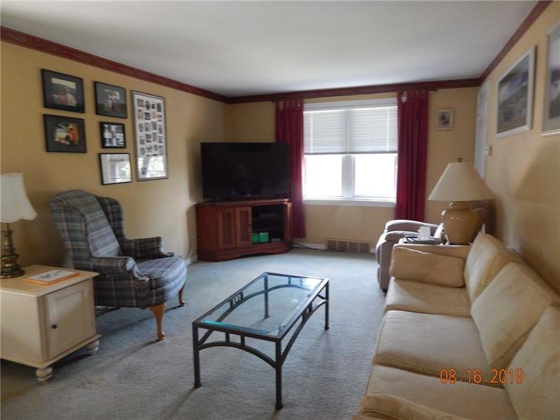 513 Highview Road Pittsburgh, PA 15234 - Photo 2 of 18 Living Room - large enough to entertain your special guests