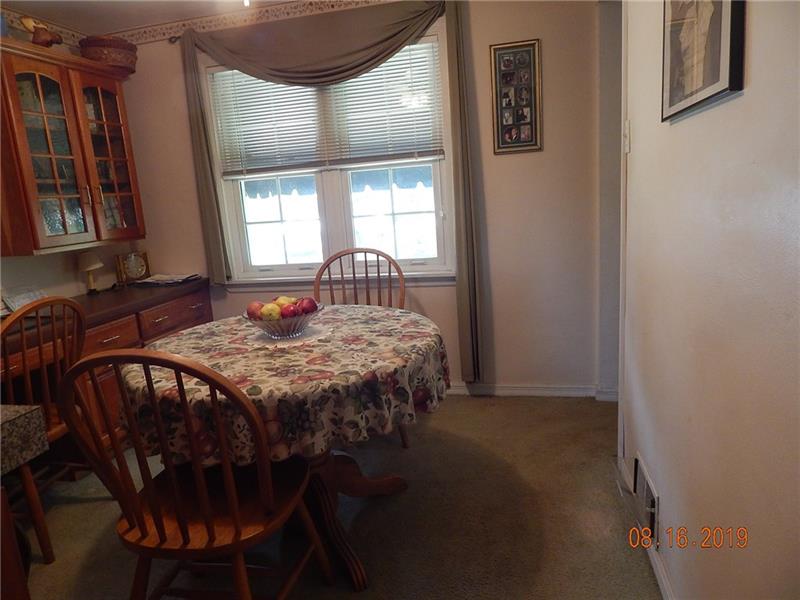 513 Highview Road Pittsburgh, PA 15234 - Photo 3 of 18