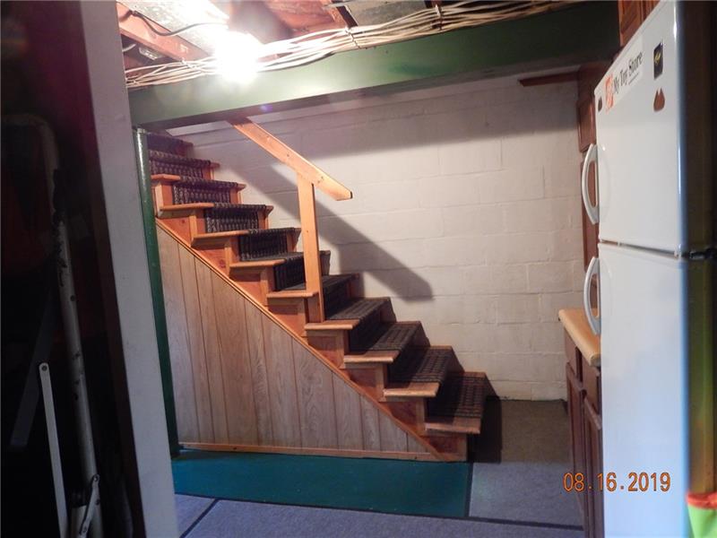 513 Highview Road Pittsburgh, PA 15234 - Photo 10 of 18