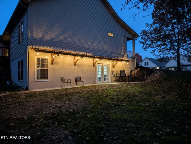 $790,900 | 280 Coyatee Drive North, Loudon, TN 37774