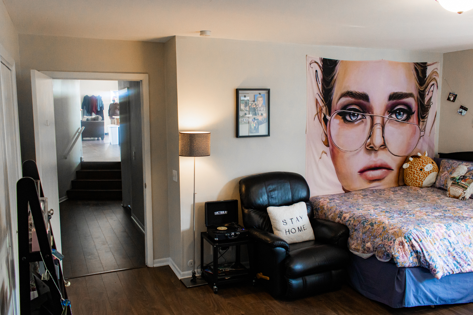 440 North Racine Avenue, Unit 2 Chicago, IL 60642 - Photo 8 of 20 a bedroom with bed and a mirror