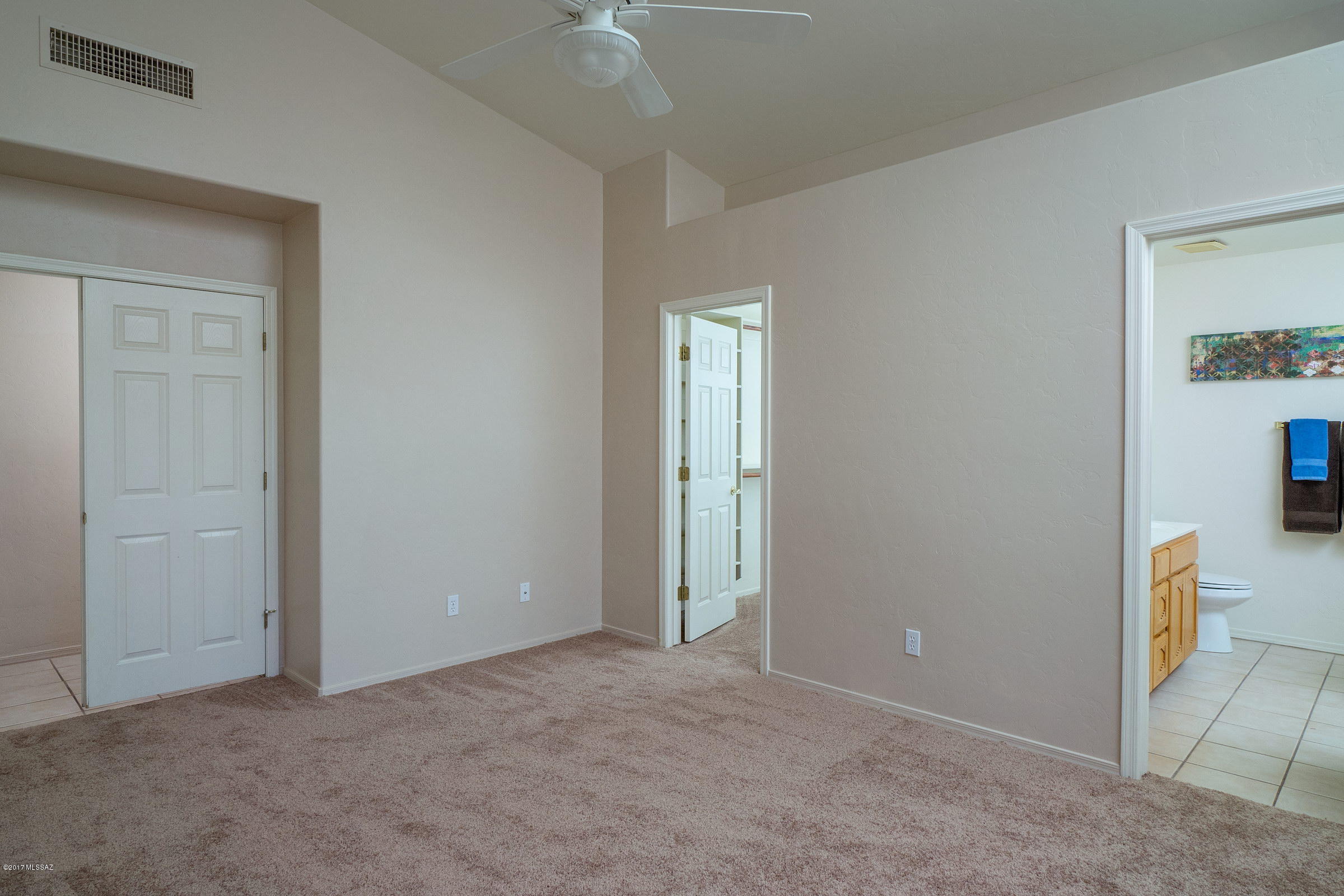 11939 North Meteor Place Tucson, AZ 85737 - Photo 13 of 25