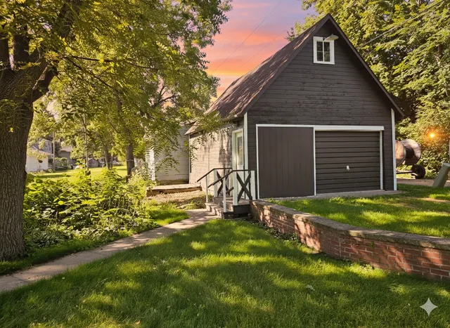 $165,000 | 2708 Norwood Avenue, Slayton, MN 56172