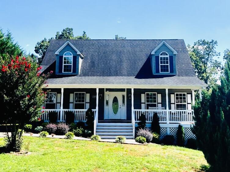 1090 Cinnamon Ridge Road Moneta, VA 24121 - Photo 1 of 127 09B24B7B-AA0F-4C77-B8EF-ED849BFD5422_1_2