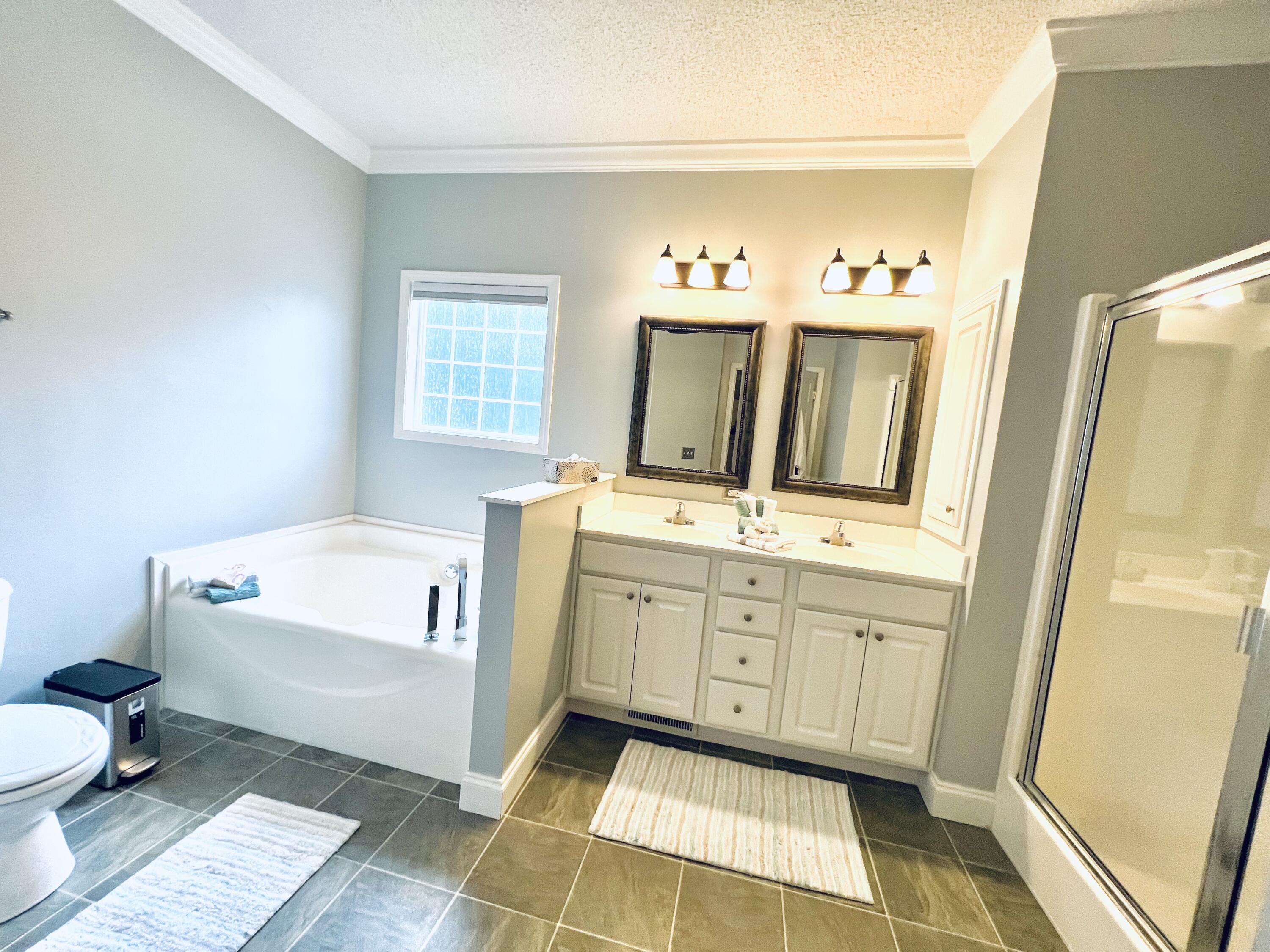 1090 Cinnamon Ridge Road Moneta, VA 24121 - Photo 21 of 127 IMG_9249 2