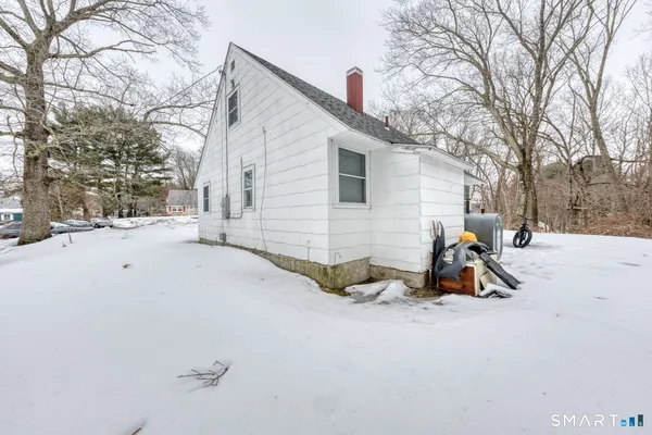 $240,000 | 7 Ardman Drive, Windham, CT 06226