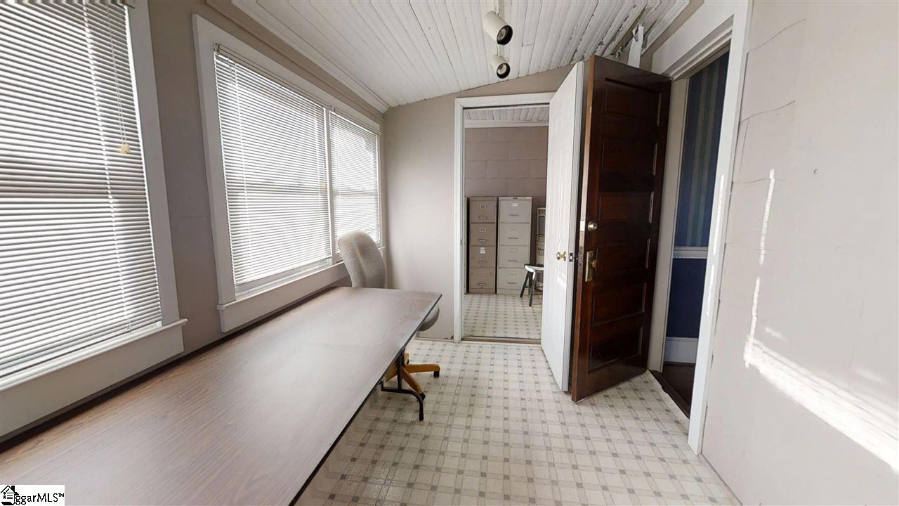 919 Rice Road Easley, SC 29640 - Photo 25 of 36