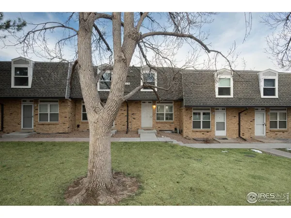 $355,000 | 1517 South Owens Street, Unit 5, Lakewood, CO 80232