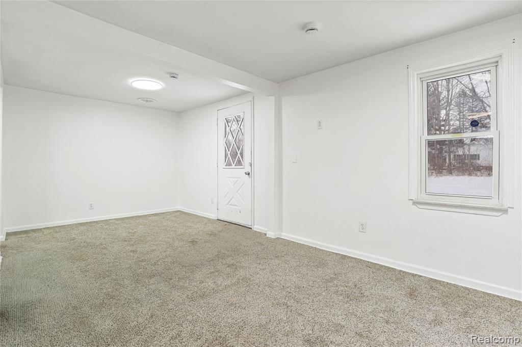 4390 East Mt Morris Road Mount Morris, MI 48458 - Photo 6 of 75 Gallery Image 6