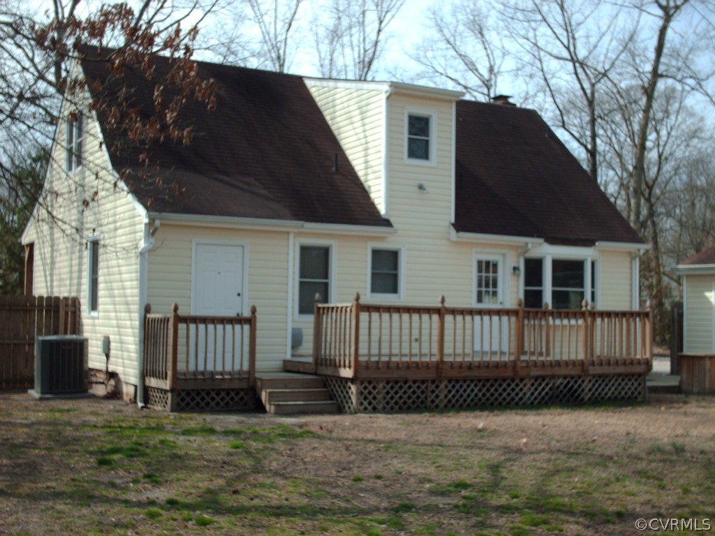 3560 Hemlock Road Chester, VA 23831 - Photo 3 of 16 a view of a house with a yard from a roof deck