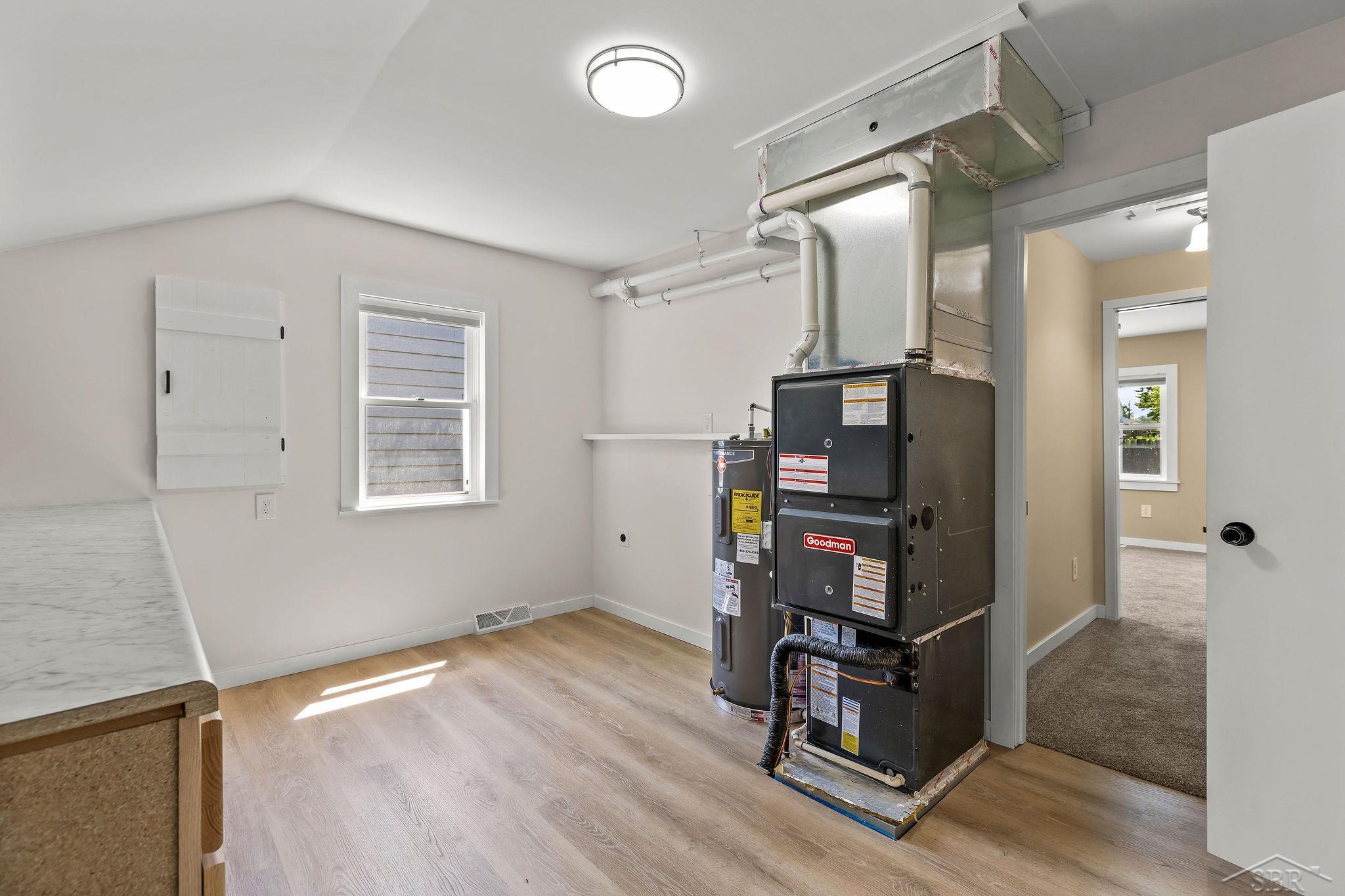 305 Braddock Street Bay City, MI 48708 - Photo 13 of 36