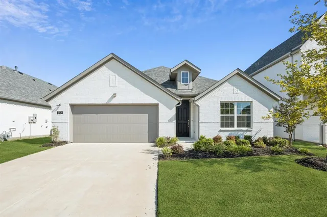 $457,500 | 513 Hoot Owl Hill, Weston, TX 75009